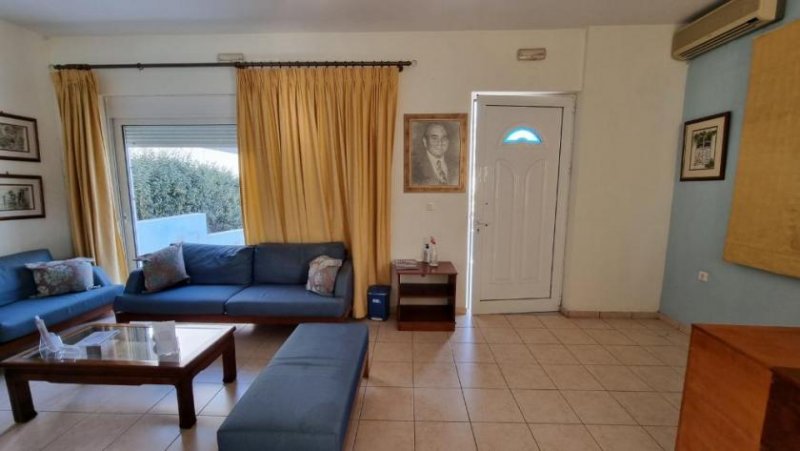 Chersonisos Kreta, Chersonisou: Gebäude mit Wohnung und Praxis zu verkaufen Gewerbe kaufen